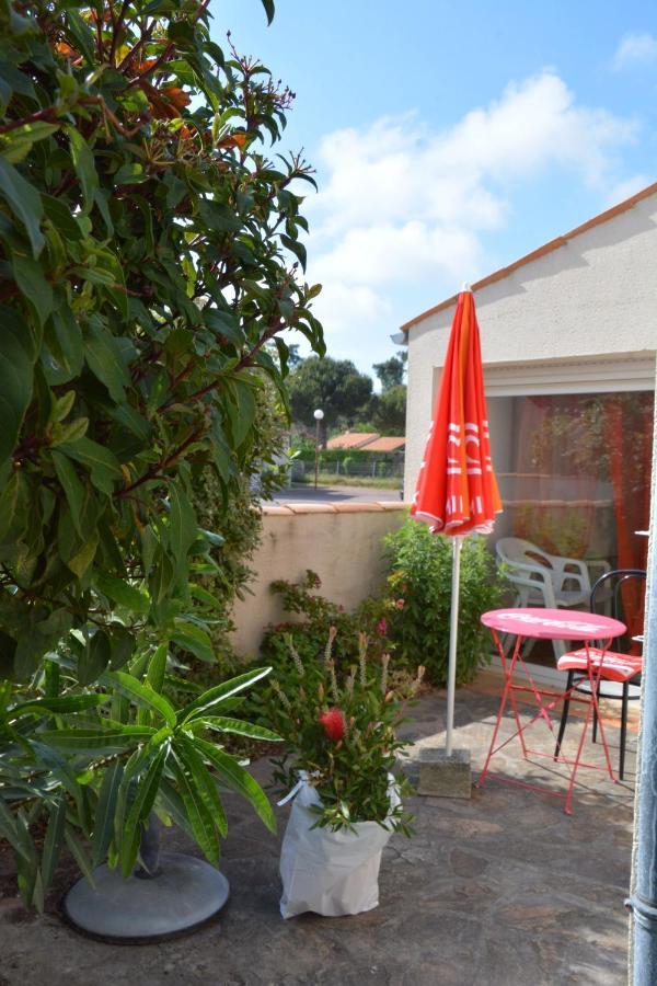 Pavillon Des Loritz Villa Grand-Village-Plage Exteriör bild